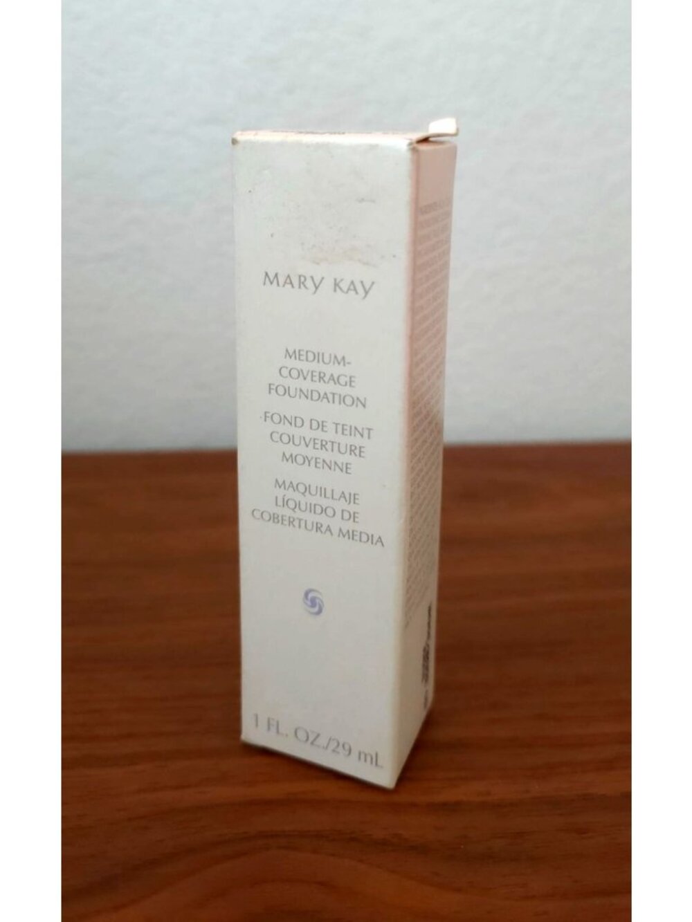 Mary Kay Medium-Coverage Foundation BRONZE 607 1 Fl Oz Oil-Free Normal To Oily